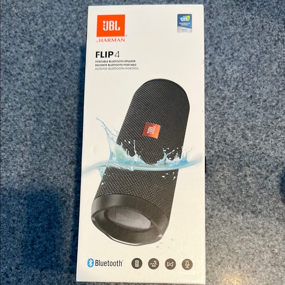 JBL Flip 4 Black Bluetooth Speaker NEW
